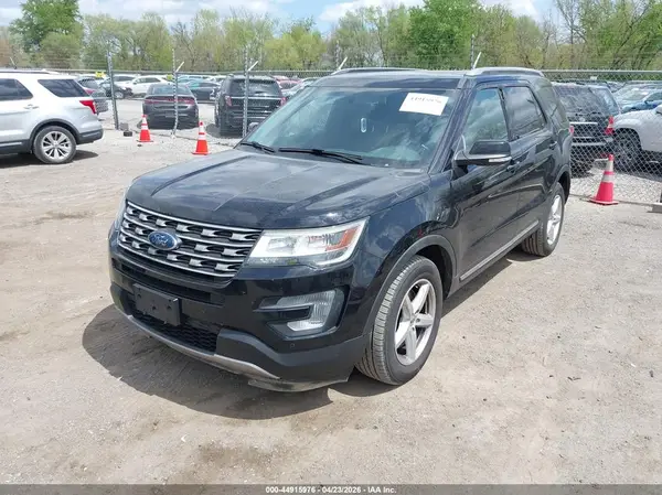 1FM5K8D86HGC87566 2017 FORD EXPLORER - Image 2