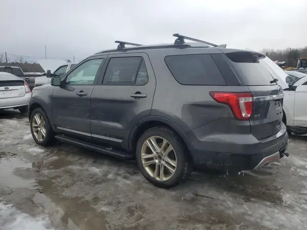 1FM5K8D86HGC97904 2017 FORD EXPLORER - Image 2