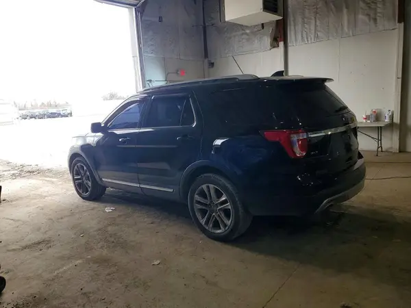 1FM5K8D86HGC99507 2017 FORD EXPLORER - Image 2