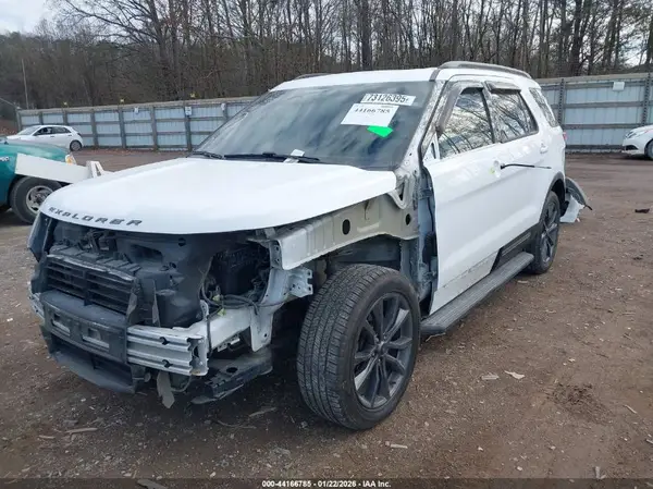1FM5K8D86HGD01630 2017 FORD EXPLORER - Image 2