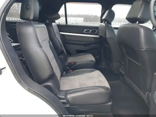 1FM5K8D86HGD01630 2017 FORD EXPLORER - Image 8