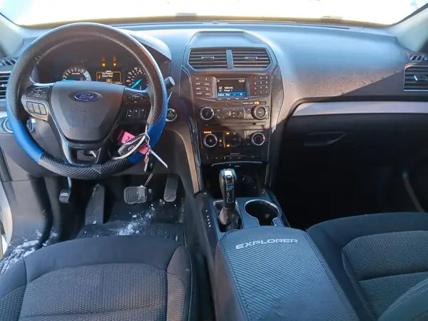 1FM5K8D86HGD05094 2017 FORD EXPLORER - Image 8