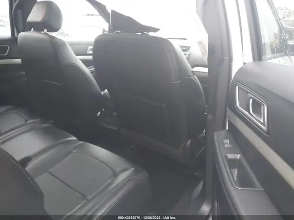 1FM5K8D86HGD08951 2017 FORD EXPLORER - Image 8