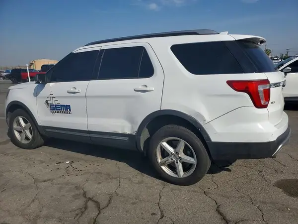 1FM5K8D86HGD13261 2017 FORD EXPLORER - Image 2