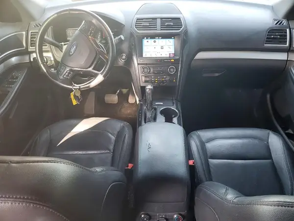 1FM5K8D86HGD13261 2017 FORD EXPLORER - Image 8