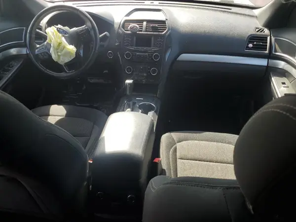 1FM5K8D86HGD17570 2017 FORD EXPLORER - Image 8