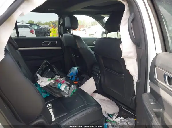 1FM5K8D86HGD33655 2017 FORD EXPLORER - Image 8