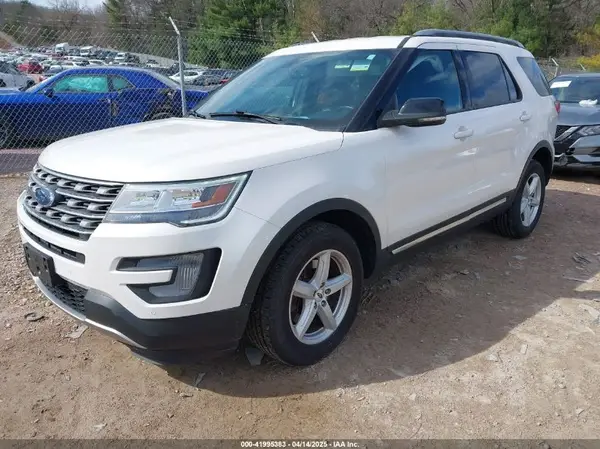 1FM5K8D86HGD47524 2017 FORD EXPLORER - Image 2