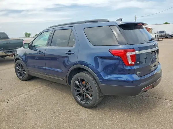 1FM5K8D86HGD52478 2017 FORD EXPLORER - Image 2