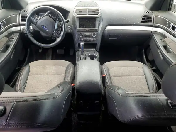 1FM5K8D86HGD52478 2017 FORD EXPLORER - Image 8