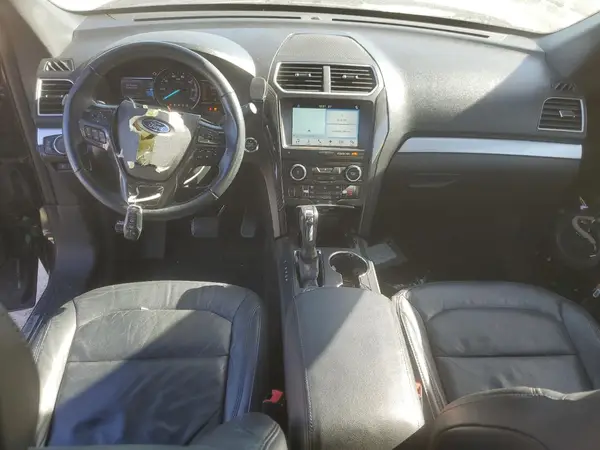 1FM5K8D86HGD52738 2017 FORD EXPLORER - Image 8