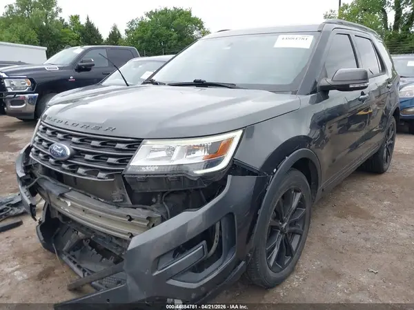 1FM5K8D86HGD55767 2017 FORD EXPLORER - Image 2