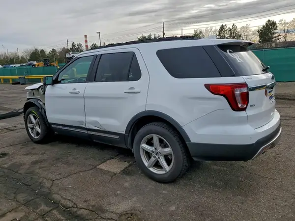 1FM5K8D86HGD64940 2017 FORD EXPLORER - Image 2