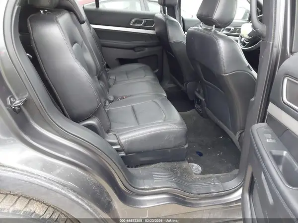 1FM5K8D86HGD65876 2017 FORD EXPLORER - Image 8