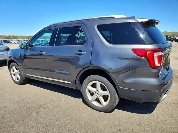 1FM5K8D86HGD73976 2017 FORD EXPLORER - Image 2