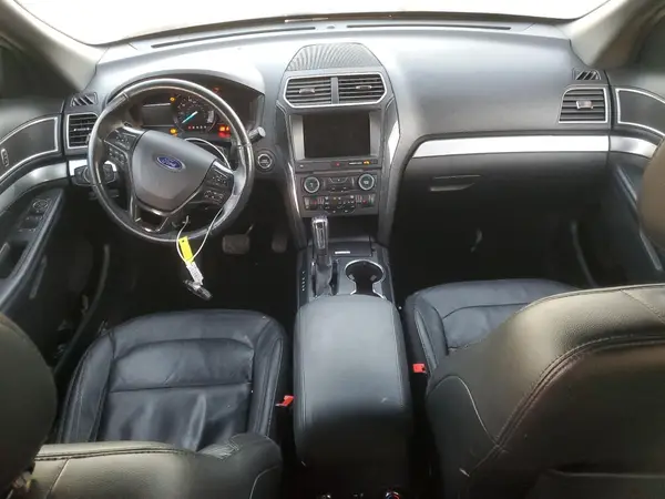 1FM5K8D86HGD81821 2017 FORD EXPLORER - Image 8