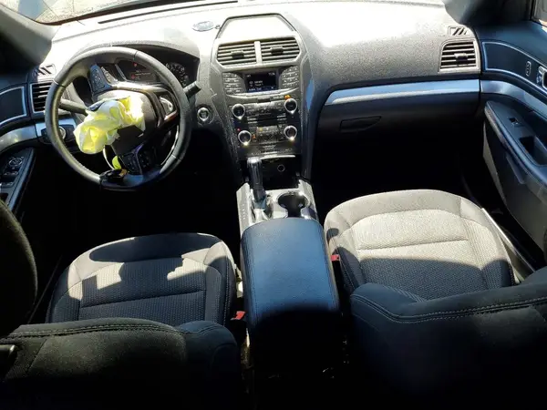 1FM5K8D86HGD81866 2017 FORD EXPLORER - Image 8