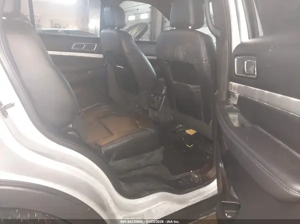 1FM5K8D86HGD88817 2017 FORD EXPLORER - Image 8
