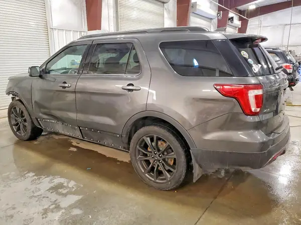 1FM5K8D86HGD88848 2017 FORD EXPLORER - Image 2