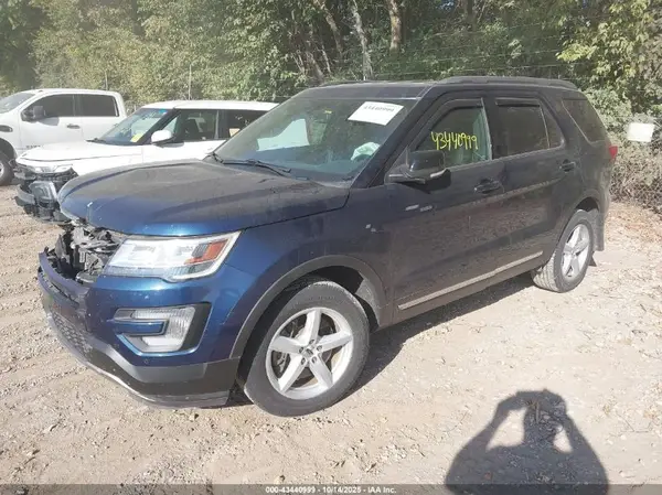 1FM5K8D86HGE21315 2017 FORD EXPLORER - Image 2