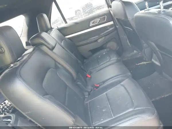 1FM5K8D86HGE21542 2017 FORD EXPLORER - Image 8