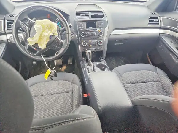 1FM5K8D86HGE22061 2017 FORD EXPLORER - Image 8