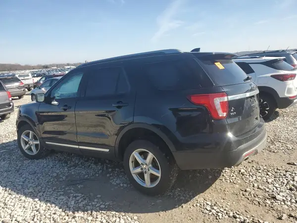 1FM5K8D86HGE36123 2017 FORD EXPLORER - Image 2