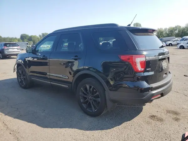 1FM5K8D86JGA33121 2018 FORD EXPLORER - Image 2