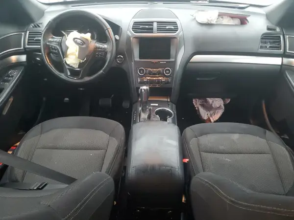 1FM5K8D86JGA36570 2018 FORD EXPLORER - Image 8