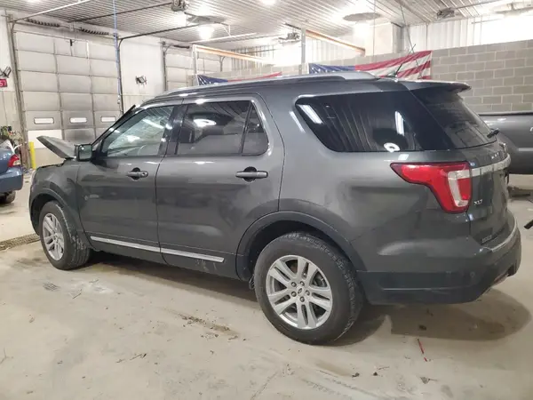 1FM5K8D86JGA55331 2018 FORD EXPLORER - Image 2