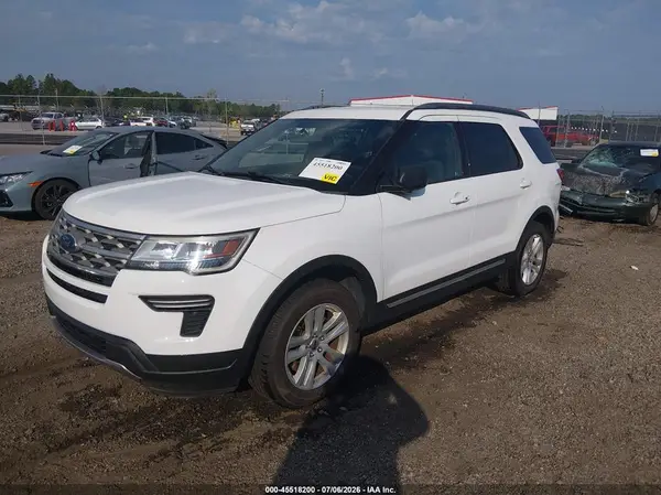 1FM5K8D86JGA63820 2018 FORD EXPLORER - Image 2