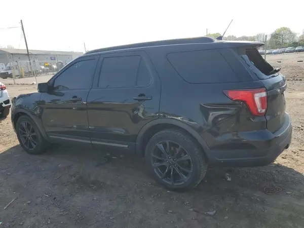 1FM5K8D86JGB02812 2018 FORD EXPLORER - Image 2