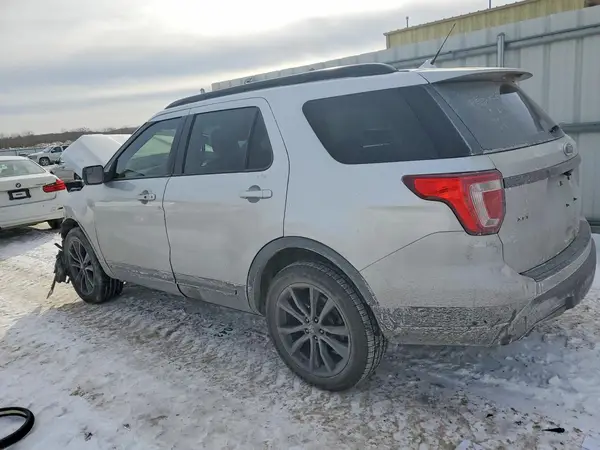 1FM5K8D86JGB55638 2018 FORD EXPLORER - Image 2