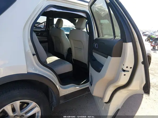 1FM5K8D86JGB55798 2018 FORD EXPLORER - Image 8