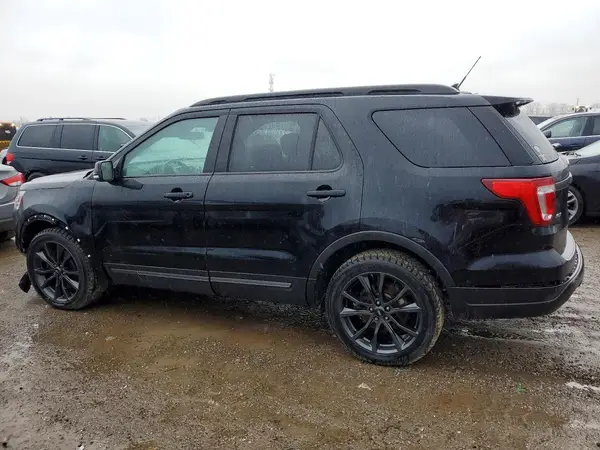 1FM5K8D86JGB61567 2018 FORD EXPLORER - Image 2