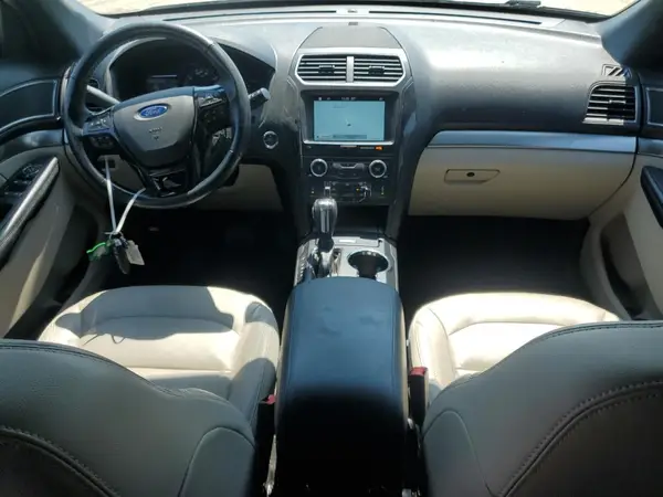 1FM5K8D86JGB76005 2018 FORD EXPLORER - Image 8