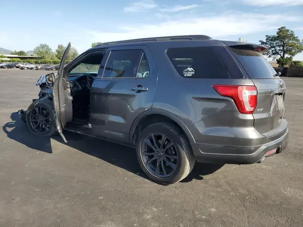 1FM5K8D86JGB80099 2018 FORD EXPLORER - Image 2