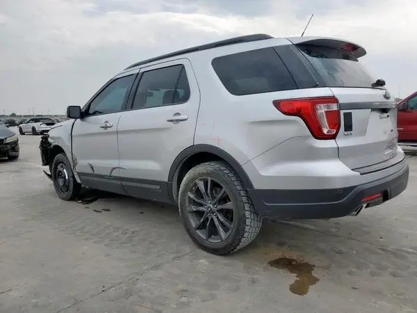 1FM5K8D86JGB89286 2018 FORD EXPLORER - Image 2