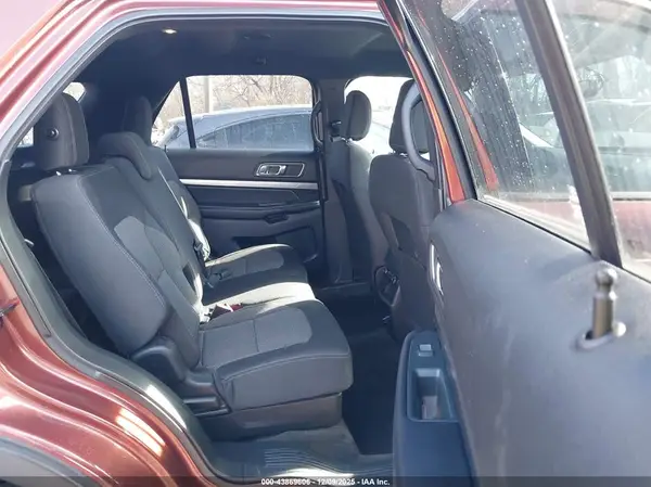 1FM5K8D86JGC15160 2018 FORD EXPLORER - Image 8