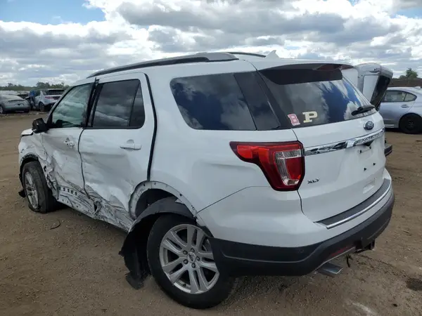 1FM5K8D86JGC15532 2018 FORD EXPLORER - Image 2