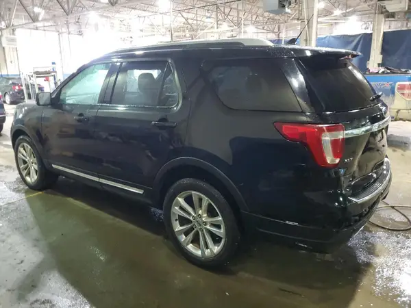 1FM5K8D86JGC25901 2018 FORD EXPLORER - Image 2