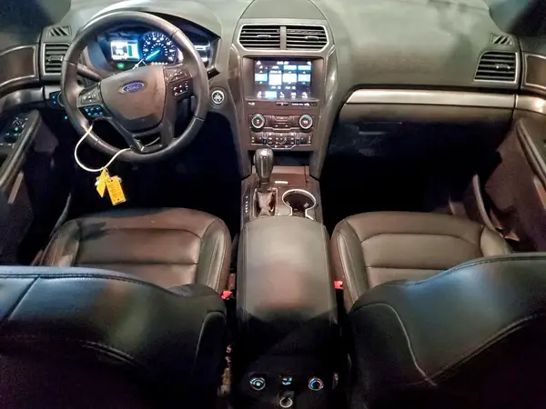 1FM5K8D86JGC27857 2018 FORD EXPLORER - Image 8
