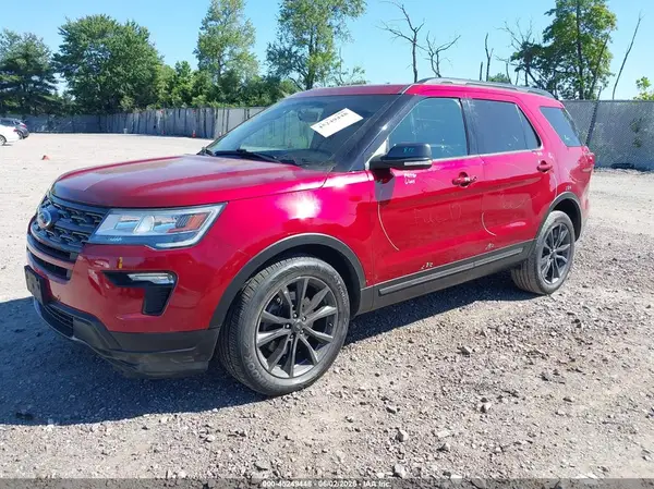 1FM5K8D86JGC34582 2018 FORD EXPLORER - Image 2
