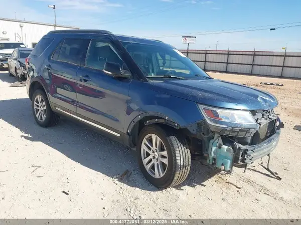 1FM5K8D86JGC41452 2018 FORD EXPLORER - Image 1