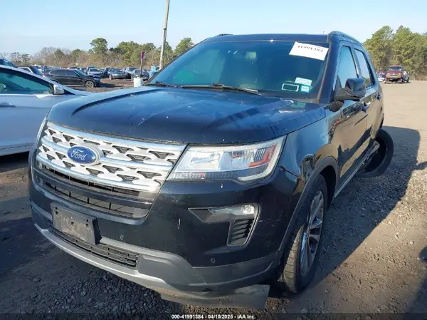 1FM5K8D86JGC56694 2018 FORD EXPLORER - Image 2