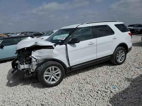1FM5K8D86JGC65458 2018 FORD EXPLORER - Image 1