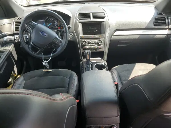 1FM5K8D86JGC78503 2018 FORD EXPLORER - Image 8