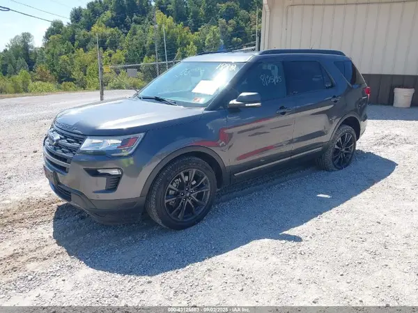 1FM5K8D86JGC91882 2018 FORD EXPLORER - Image 2