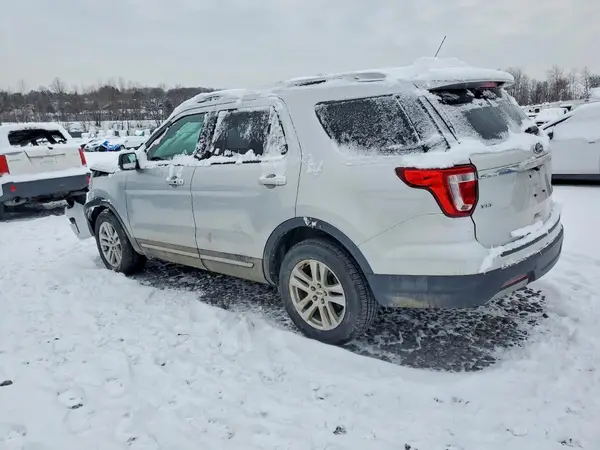 1FM5K8D86KGA75029 2019 FORD EXPLORER - Image 2