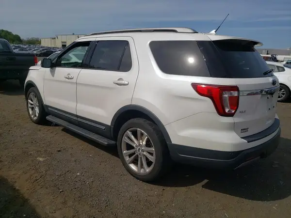 1FM5K8D86KGA81090 2019 FORD EXPLORER - Image 2